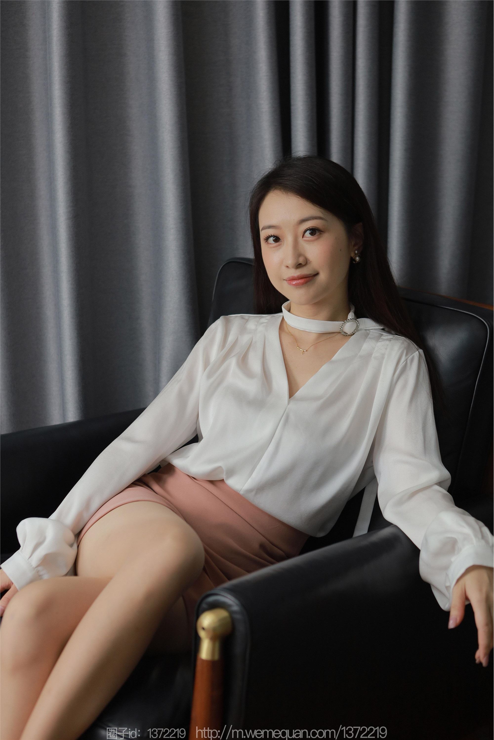 IESS异思趣向  2023.07.25 丝享家 1489 小婕《粉色的温柔》